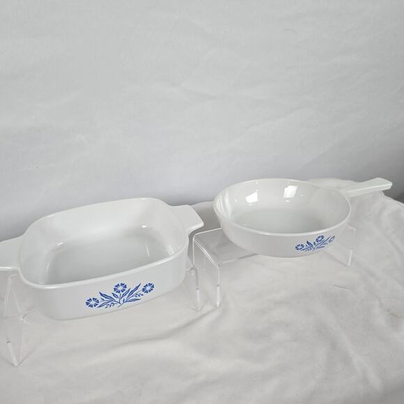 Corning Ware Blue Cornflower 6.5" Pan w/ Handle P-83-B & 1 L Baking Dish - Picture 8 of 16